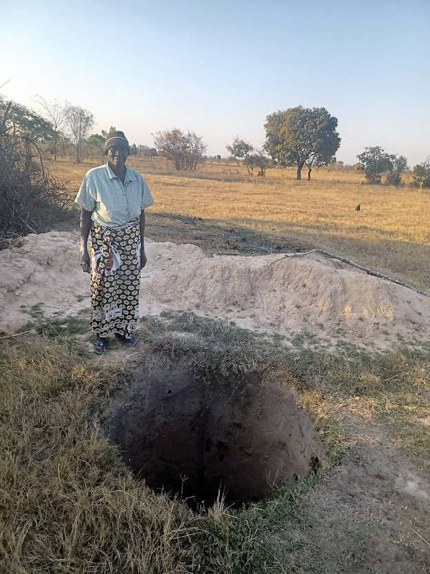 Picture of Woman at New Well