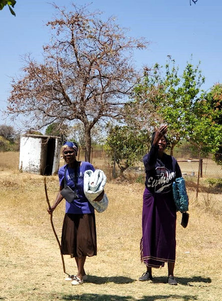 Lucia Muramba Mutombo (74 yr, Muriritirwa village) & Florence Rueben (75 yr, Magaya village)