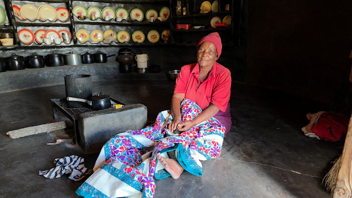 Zinyengere Viola Giya